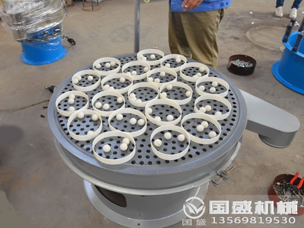 長石粉專用振動(dòng)篩分機(jī) 長石粉專用振動(dòng)篩分機(jī)