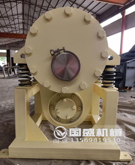 石墨振動(dòng)磨機(jī) 石墨振動(dòng)磨機(jī)